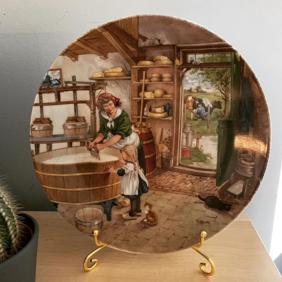 Vintage Other - Vintage Royal Schwabap plate